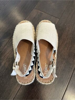 Toms Natural Canvas Espadrille Slingbacks with Black-White Geometric Trim